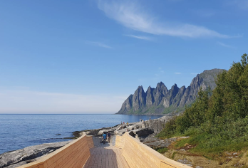 挪威特罗姆瑟-塞尼亚岛-恶魔之齿【包车-跟团询客服】【中文专车出行，景点灵活调整，打卡经典，游玩自己定义，无需等待，专属贴心服务，尽享惬意旅程】