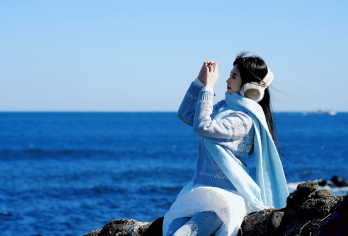 济州岛牛岛+城山日出峰+涉地可支+月汀里一日游/市区上门接【亮点一：（精品纯玩，快来占坑）济州本地旅行社发团，多年驾龄中文司机带队安全驾驶，沉浸式打卡济州之美】