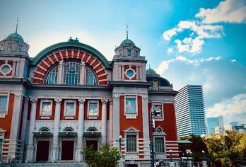 日本京都-琉璃光院-三千院-贵船神社-红叶满天 京都巡礼。【专业行程定制，精选热门景点，高效游玩不走回头路，贴心服务保障，轻松】