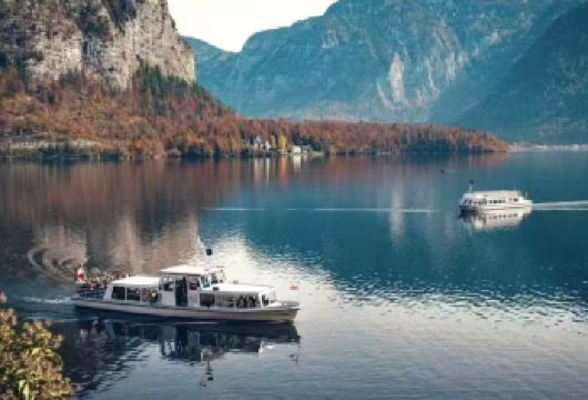 维也纳往返：哈尔施塔特和萨尔茨堡一日游|英文团【维也纳出发的一日游涵盖奥地利4个精华景点，带您深入体验自然与文化】