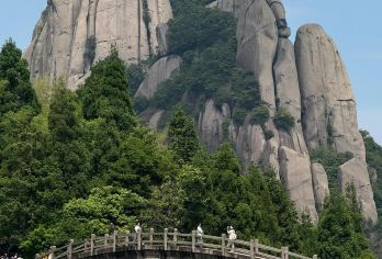 福建宁德太姥山+牛郎岗包车一日游可英文服务【可提供英文及小语种导游服务-往返接送-可选导游-可代订门票】