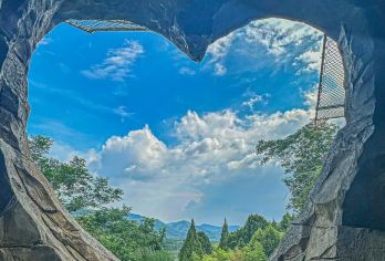 宣城市区往返 ｜龙泉洞+水东老街一日游【多车型可选】【[一对一包车]专车上门接送，车辆费用全含】