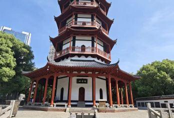 南昌热门景点：绳金塔+八一广场+万寿宫+滕王阁【中文司机，专车接送，10小时VIP小团服务】