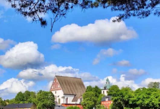 芬兰赫尔辛基市区三大教堂+芬兰堡+波尔沃古镇【私家包车】【尊享一对一高端行程定制，豪华包车专属礼遇，专业旅行顾问24小时恭候垂询。】