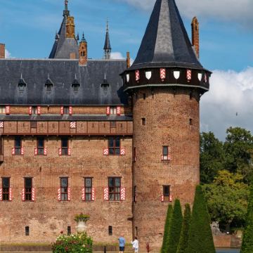 荷兰乌得勒支+鲁尔蒙德购物村一日游