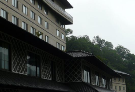 日本北海道登别地狱谷+登别熊牧场一日游/行程可调-可定制多日【包车一日游，解锁旅行新方式！独立车辆配备经验丰富的老司机，为您量身打造专属行程。】