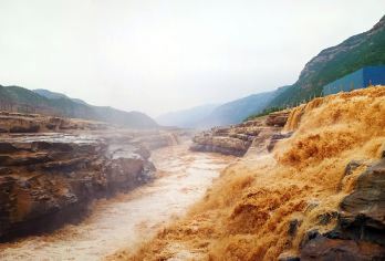 壶口+南泥湾+知青窑洞包车一日游【可定制，随心游】【体验度极好：体验都市历史文化和风土人情】