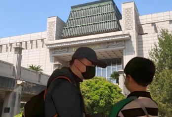 徐州博物馆|2H精讲·15人小团·资深讲解老师【可含门票】【[金牌说讲师团]行业资深讲师和金牌导游，只做深度讲解，保证讲解质量！】