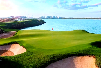 【阿布扎比一日游】法拉利/亚斯海洋/华纳兄弟3选1+Mall【10 小时专属中文专车：阿布扎比市区酒店接送，行程可灵活调整、随停随走，全程省心适配你的节奏】