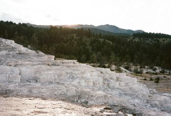 美国-黄石国家公园私享行-盐湖城往返-连续用车（4）日游【专业行程定制，精选热门景点，高效游玩不走回头路，贴心服务保障，轻松】