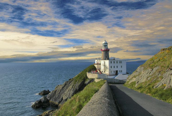 都柏林往返｜探索半岛+霍斯悬崖步道+霍斯小镇--中文包车接送【服务时间：本产品为中文司机专车出行，服务时长为10小时，包括往返接送、景点参观及用餐时间；】