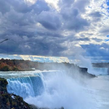 美国布法罗往返-尼亚加拉瀑布-雾中少女号游船【市区酒店接送】