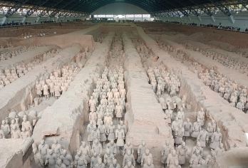 西安兵马俑+《复活的军团》【可丽山园/双景区票/兵马俑讲解】【[实惠划算]双景区套票，刷身份证快速入园，赠送兵马俑人工讲解+无线耳麦使用。】