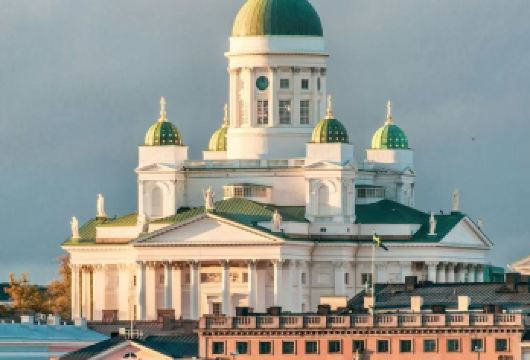 芬兰赫尔辛基三大教堂+摩天轮+芬兰堡【中文北欧全境定制包车】【专属私密，一家一团，尽享自在旅途。】