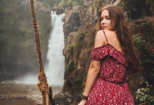 乌布瀑布一日游【酒店上门接送|乌布皇宫|圣泉寺|梯田秋千】【[专业地接服务]直接对接印尼本土正规接待团队，中文客服全程一对一服务，确保您的行程安排无忧】