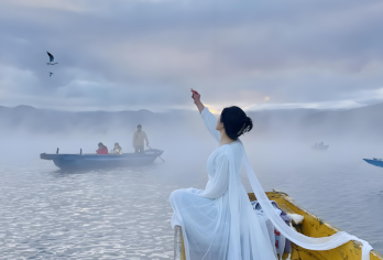 泸沽湖+走婚盛宴+360度环湖+游船上岛+保证纯玩一日游【[优选行程]真纯玩无购物，不进家访，无二次推+销，一价全含，无自费项目，物有所值！】