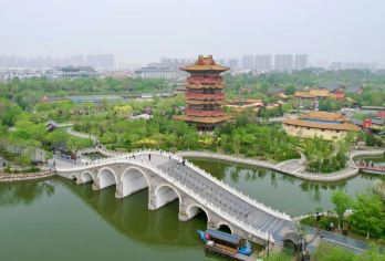 开封清明上河园+开封府一日游【1-12人独立成团+导游精讲】【[轻奢小团]专车专导独立成团， 全程无购物轻松出游。多选车型满足游客需求。】