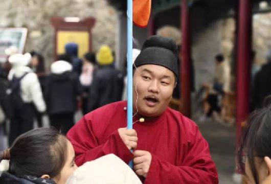 秦始皇帝陵博物院兵马俑【10人团/陶大人讲师团】华清宫一日游【亲临“世界第八大奇迹”兵马俑，感受秦始皇地下军团的震撼阵容/经典团/讲师团/10人团/长恨歌演出】