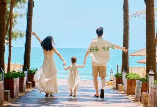 烟台养马岛+烟台山+虹口1920+东炮台一日游/鲸鲨馆/张裕【[贴心配置]游玩体验，拍照打卡，做属于自己的网红主角】