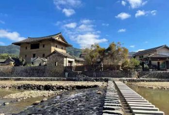 云水谣景区一日游【云水谣+田螺坑土楼+永定土楼 独立包车】【独立成团，专车专用，往返接送，纯玩，没有时间限制，晚起，慢玩 行程超自由，景点任选】