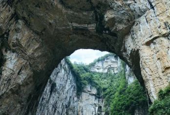 贵州织金洞+织金大峡谷一日游【上门接送+私家团包车游】【一单一团，独立包车，纯玩随心游】