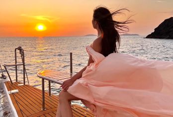 槟城海上游艇落日巡航富乐岛【中文服务 当天可定 海鲜大餐】【乘豪华游艇赏槟城落日！含自助烧烤+无限畅饮，打卡双桥 + 跳水，全程零附加费】