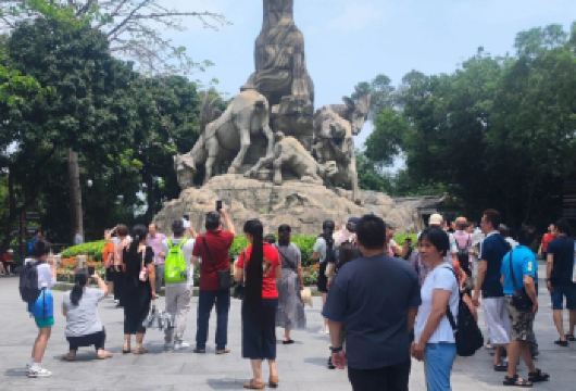 广州黄埔军校+越秀公园+广州市文化馆+沙面+私家包团一日活动【私家旅行：一单一团，不拼客，专属旅行、品质服务：小车上门接送，专职司机护航】