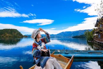 丽江泸沽湖一日游【可选8人小团+纯玩无家访+猪槽船游湖】【[品质纯玩·不踩坑]保证不进店、无购物、无自费、不进摩梭家访】