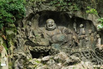 飞来峰灵隐寺+龙井村采茶炒茶体验+品西湖龙井茶上下午半日游【[舒适出行]全程小车接送，独立成团，告别拼团体验，拒绝打车坐公交集合的烦恼，接驳车辆为全系车型】