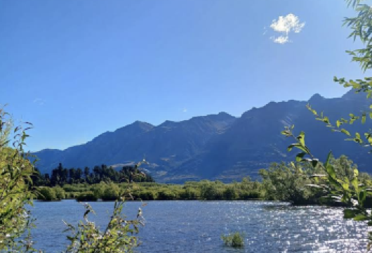 新西兰皇后镇&米尔福德峡湾-行程可定制【中文专车-惬意舒适】【中文专车出行，行程自己定义，无需等待，专属贴心服务，尽享惬意旅程】