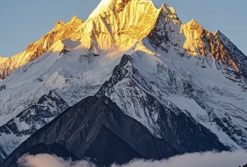 香格里拉包车一日游【纯玩包车一单一团+行程定制+时间自由】【[臻选]严选当地老司机兼向导深度携玩、时间自由，梅里雪山、巴拉格宗、雨崩、稻城多地、多日行程免费定制】