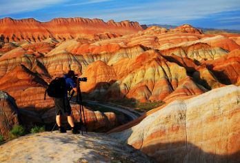 【七彩丹霞半日游】早午班大小团多套餐可选【品质出游】