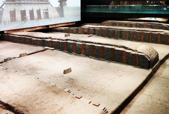 陕西西安城墙+世博园+大明宫国家遗址公园包车一日游可英文服务【可提供英文及小语种导游服务-往返接送-可选导游-可代订门票】