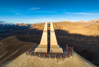 新疆喀什地区西极时光景区1日游【祖国最后一缕阳光的守望地R】【[纯玩][无购物]】