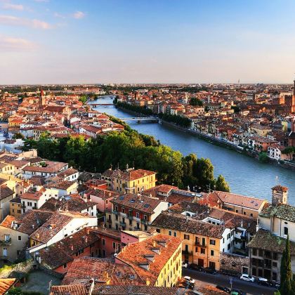 意大利米兰维罗纳和加达湖一日游【英文团 】