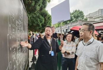 沈阳故宫 +张学良旧居（包门票+精讲2.5小时+蓝牙耳机）【10人小团不拥挤 讲解细致经典不虚此行】