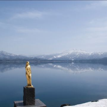 秋田全景一日游：艺术・城址・深湖・古街・秘温泉【不含门票】