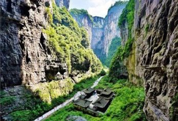 重庆武隆包车一日游【天坑地缝一日游，独立包车上门接送】【正规车型 干净舒适 老司机 活地图 旅游达人】