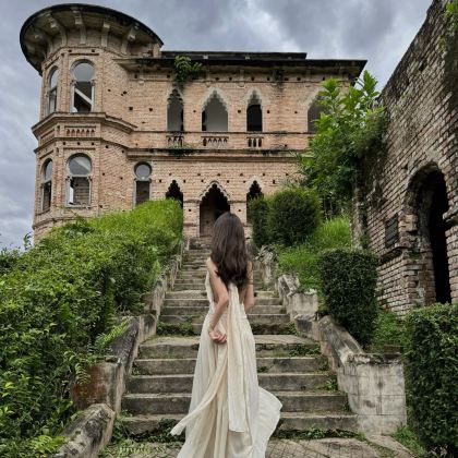 吉隆坡怡保+凯利城堡、椰壳洞、镜湖、二奶巷 一日游【独立团】