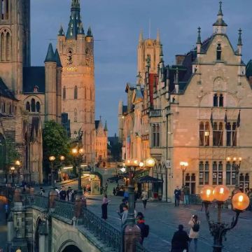 比利时布鲁塞尔往返布鲁日+根特【舒适包车】