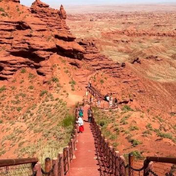 平山湖+七彩丹霞一日游【3人团+6人团/上门接送/长时停留】