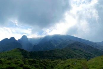日本九州-熊本往返-阿苏山-草千里-高千穂峡 领略活火山风采【专业行程定制，精选热门景点，高效游玩不走回头路，贴心服务保障，轻松】