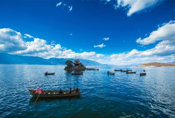 云南大理洱海用车服务酒店接送【私人服务+咨询全程旅行计划】【[品质出行]因地域问题服务的司机都是中文语言，有手机翻译软件交流，会为您提供优质服务】