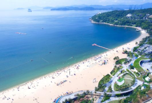 深圳大梅沙+东门老街+油画村+甘坑古镇一日游|私家团上门接送【私家旅行：一单一团，不拼客，专属旅行； 品质服务：车上门接送，专职司机护航】