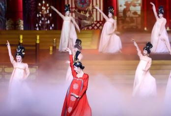 西安千古情半日游【三环内接送丨景区一票通完丨省心出游】【[专车接送]专车上门接送，私家出游不拼车，让您省心出游！西安市区三环内/大唐不夜城上门接送哦！】