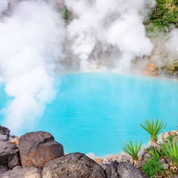 别府地狱温泉·汤布院童话镇一日游｜如意轮寺+金鳞湖｜福冈出发