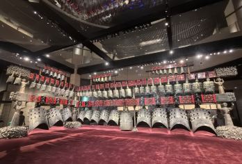 武汉机场中转游览/湖北省博物馆参观（5小时）|团体导览徒步游【聚焦博物馆核心文物，连接千年历史 博物馆的便利性适合中途停留，高效且轻松 **博物馆导览增强沉浸感】