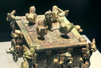 山西青铜博物馆一日游【汀兰集私家团 2小时大咖深度讲解 】【[精选顺序]百年看上海。千年看北京，三千年看陕西，五千年看山西】