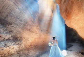 陕西延安甘泉大峡谷一日游【上门接送+全程无购物】【[对比优势]自家车队一手发团，保证品质，不压缩景点游览时间，不进购物店】