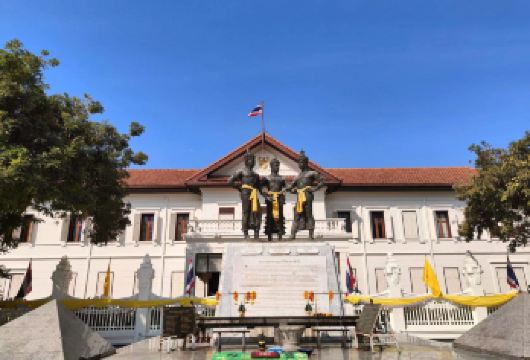 清迈嘟嘟车游览古城半日游【中文导游|环游古城/上门接送】【提供中文导游】